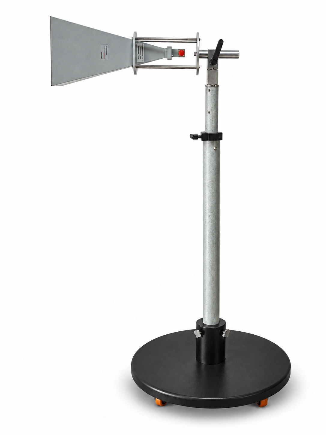 ZN30700B Double-Ridged Horn Transmit Antenna